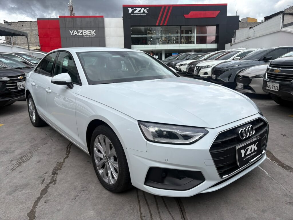 AUDI A4 2.0T 2020