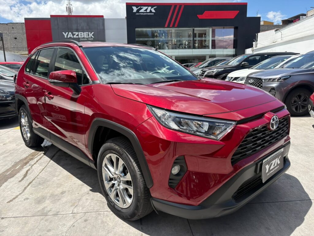 TOYOTA RAV 4 2023