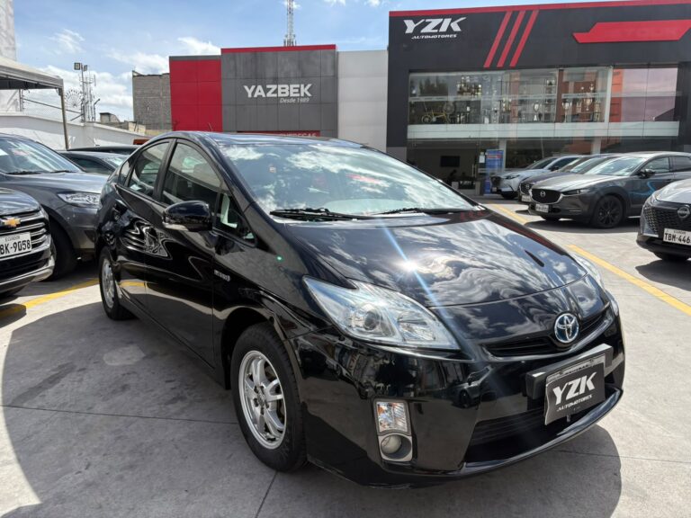 TOYOTA 2010